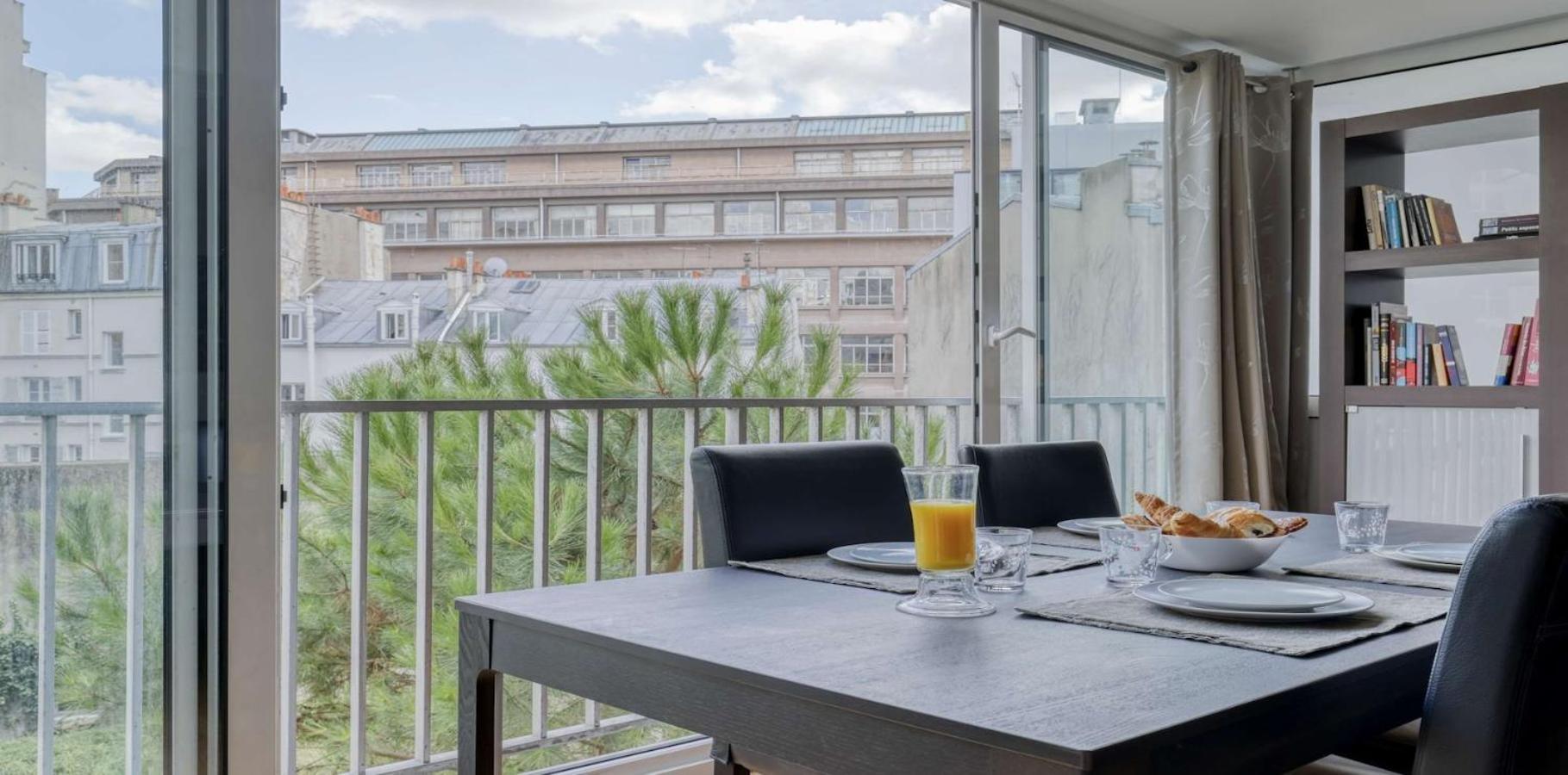 Spacious Contemporary Flat In The 15th - Mid-t