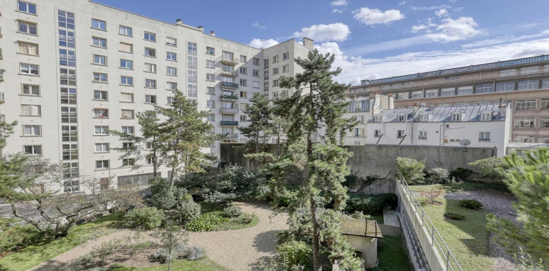 Spacious Contemporary Flat In The 15th - Mid-t *